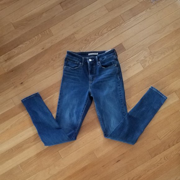Levi's Denim - Levi's  721 - High Rise Skinny Jeans  - Medium Wash - 27"